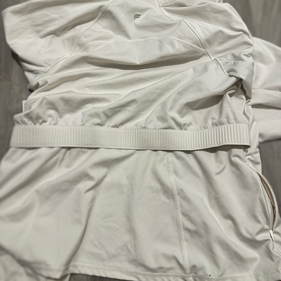 Fabletics Trinity Performance Jacket cream sz small preowned - Picture 4 of 5